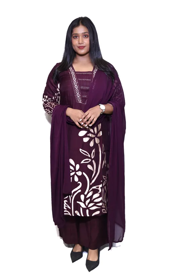 Wine_Cambric_Cotton_Digital_Print_3_pcs_Kurti_Set_for_Women