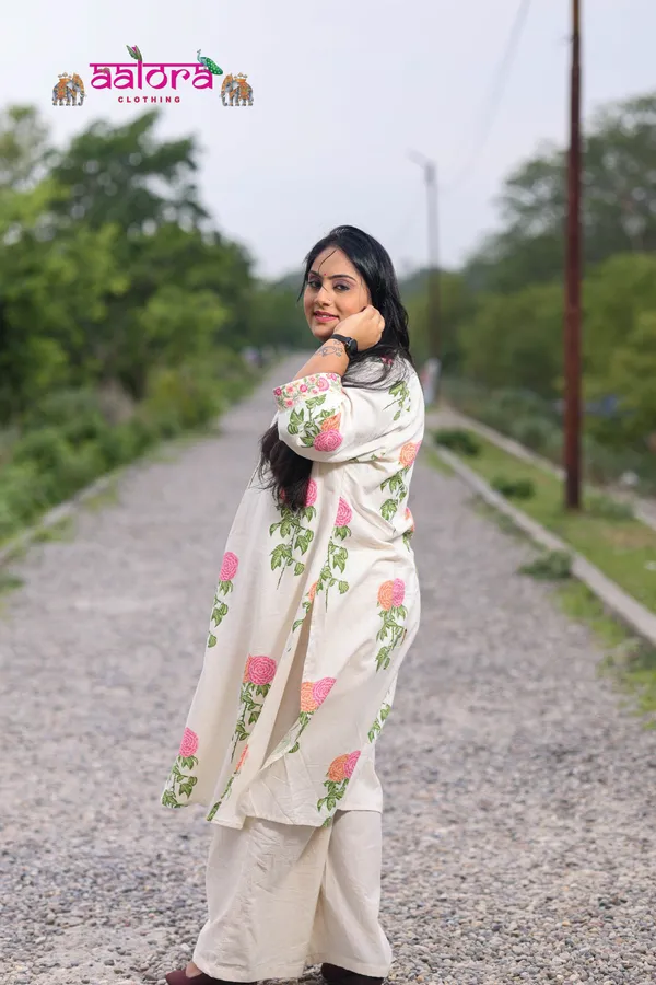 Faun_Khadi_Cotton_Embroidered_Collar_Neck_Work_Kurti_Set_For_Women