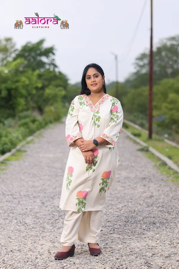 Faun_Khadi_Cotton_Embroidered_Collar_Neck_Work_Kurti_Set_For_Women