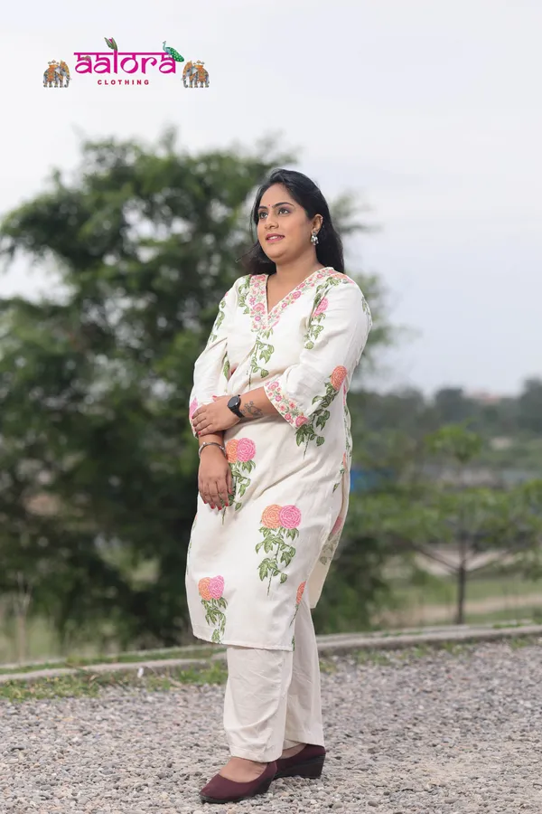 Faun_Khadi_Cotton_Embroidered_Collar_Neck_Work_Kurti_Set_For_Women