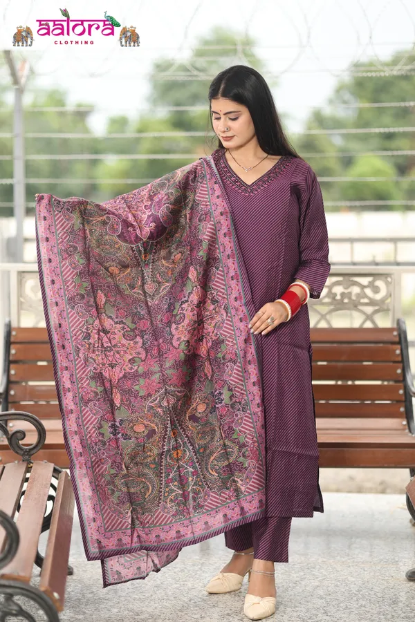 Wine_Muslin_Cotton_Digital_Print_Katha_Neck_Work_3_Pcs_Kurti_Set_For_Women