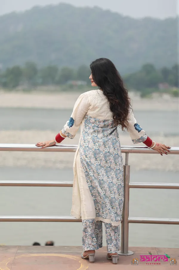 White_Back_Work_Mirror_Work_Floral_Print_Co-Ord_Set_For_Women