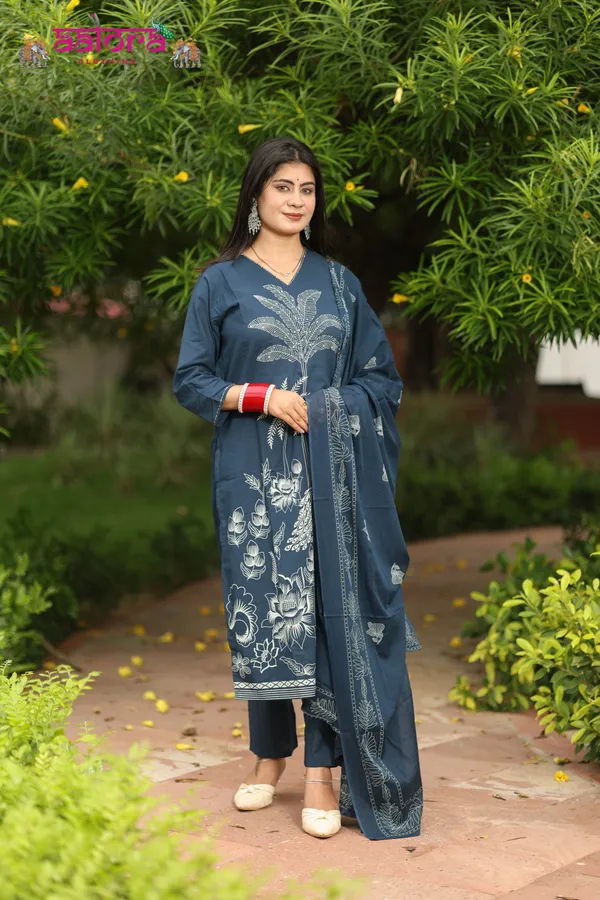 Navy_Blue_Digital_Print__Cambric_Cotton_Printed_Dupatta_3_Pcs_Kurti_Set_For_Women