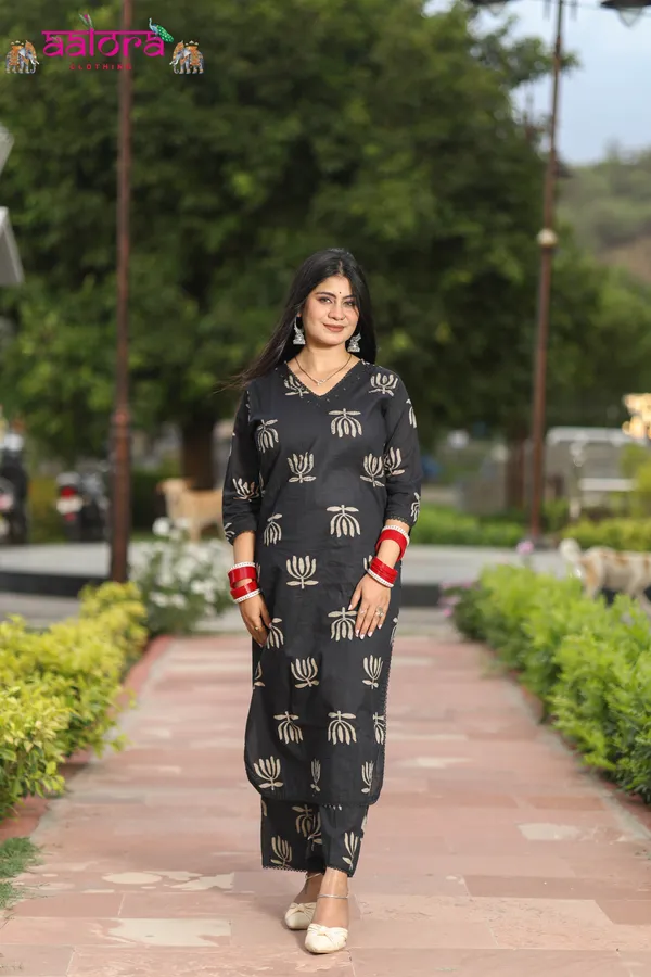 Black_&_White_Premium_Printed_Co-Ord_Set_For_Women