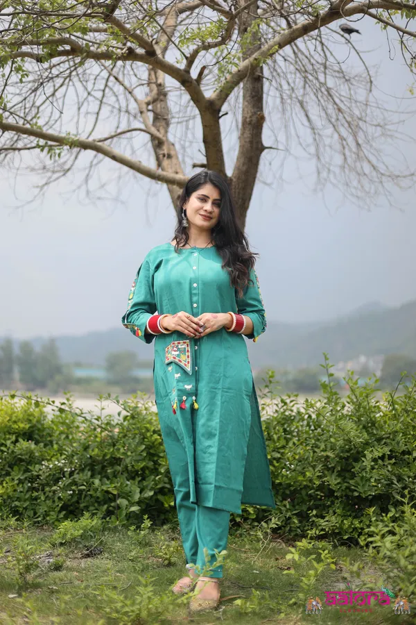 Green_Sleeve_Design_Front_Pocket_Long_Co-Ord_Set_For_Women