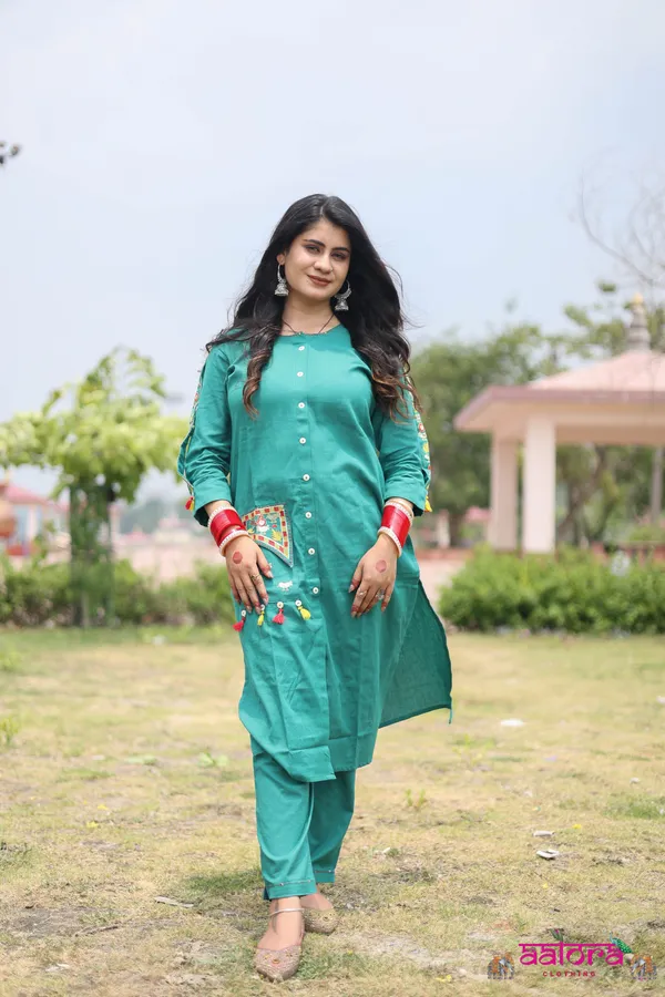 Green_Sleeve_Design_Front_Pocket_Long_Co-Ord_Set_For_Women
