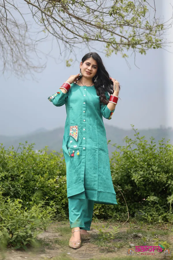 Green_Sleeve_Design_Front_Pocket_Long_Co-Ord_Set_For_Women