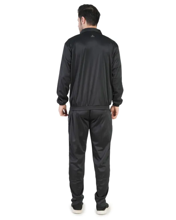Black_Polyester_Tracksuit_For_Men