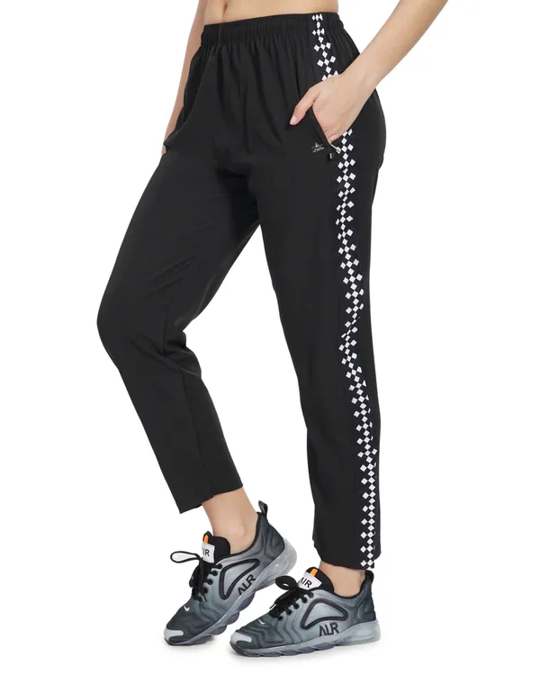 Black_Fancy_Track_Pant_For_Women