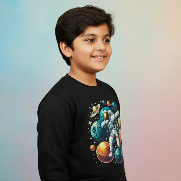 Black_Fleece_Knit_Full_Sleeves_Sweatshirts_With_Astronaut_Print_For_Kids