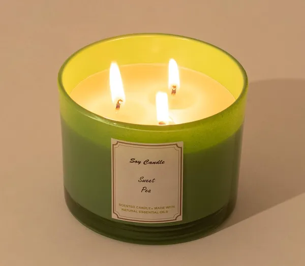 Sweet_Pea_Scented_Soy_Wax_Round_Candle_|_(26_Hr)