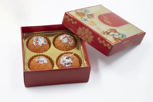 Stone_&_FeatherCandle_Laddoo_Set_of_4,_Burn_time-3-4_Hours_Each,_for_Home_Decoration,_Diwali,_Christmas