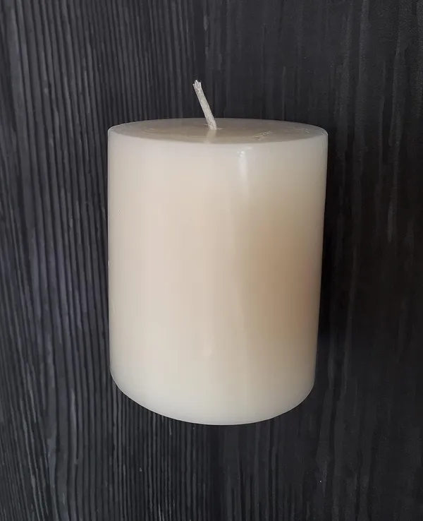 Vanilla_Scented_Paraffin_Wax_Round_Candle_|_(40-45_Hr)_(2.5x3_Inch)