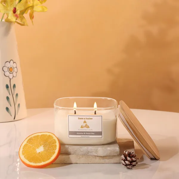 Jasmine_And_Sweet_Pea_Scented_Soy_Wax_Candle_|_(30_Hr)