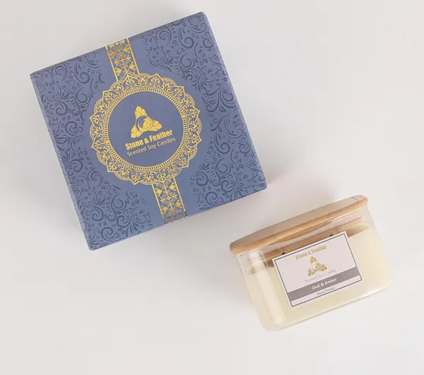Oud_And_Amber_Scented_Soy_Wax_Candle_|_(30_Hr)