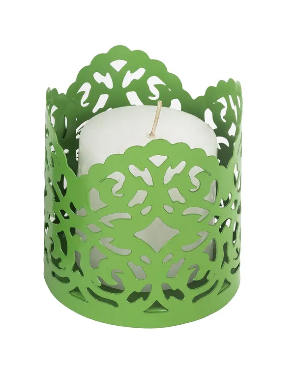 Green_Metal_Premium_&_Elegant_Candle_Holder_With_Pillar_Candle