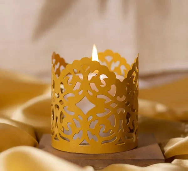 Orange_Metal_Premium_&_Elegant_Candle_Holder_With_Pillar_Candle