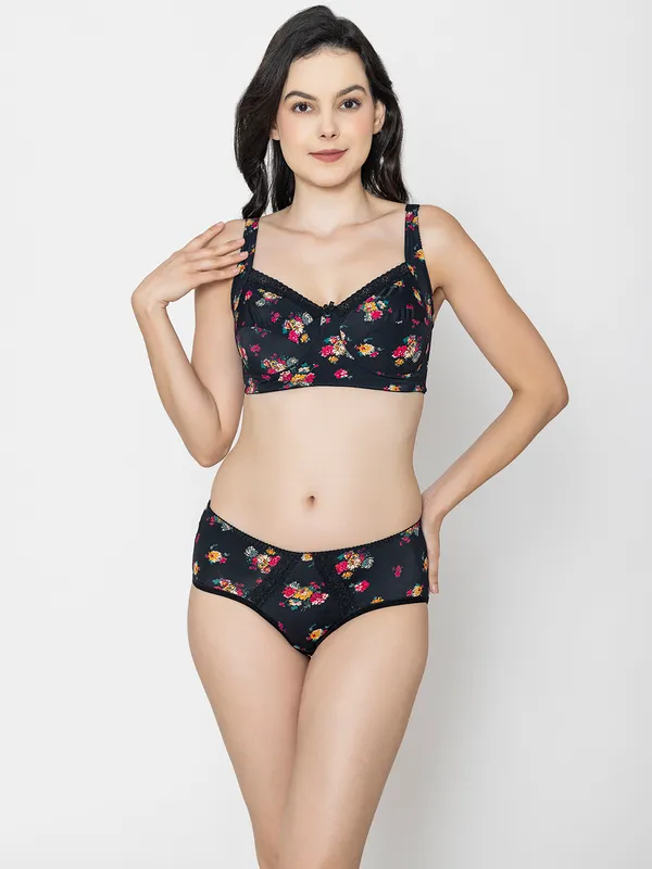 Black_Floral_Non_Padded_Printed_Full_Support_Non_Padded_Bra_Set