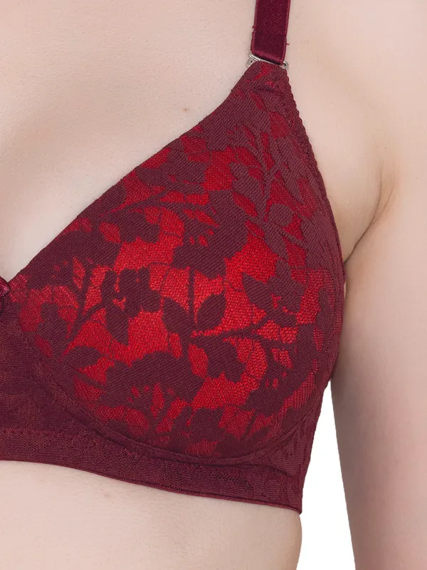 Maroon_Lightly_Padded_Floral_Lace_Set