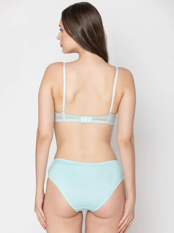Turquoise_Lightly_Padded_Chantilly_Lace_Set
