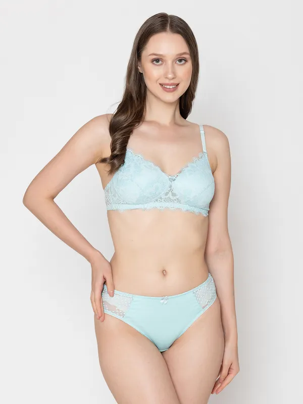 Turquoise_Lightly_Padded_Chantilly_Lace_Set