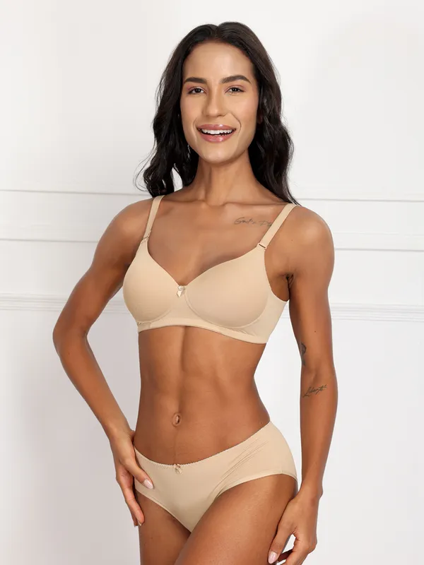 Nude_Lightly_Padded_Everyday_T-Shirt_Bra