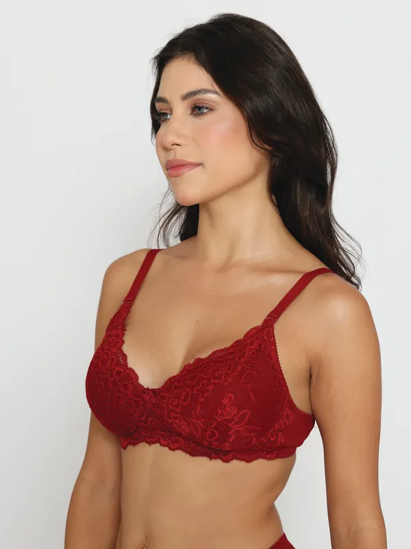 Maroon_Lightly_Padded_Floral_Lace_Set