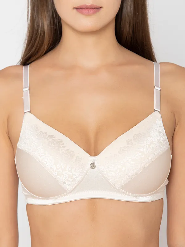 Skin_Lightly_Padded_Satin_Sheen_Set