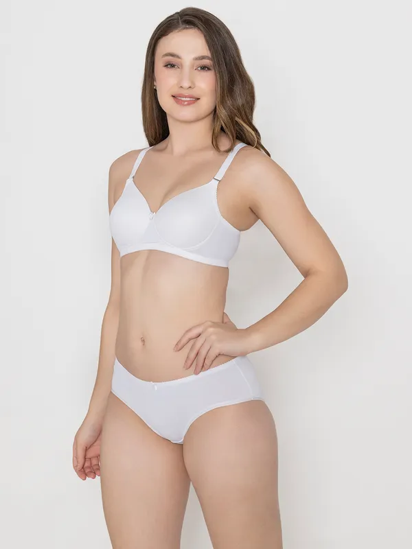 White_Lightly_Padded_Everyday_T-Shirt_Bra