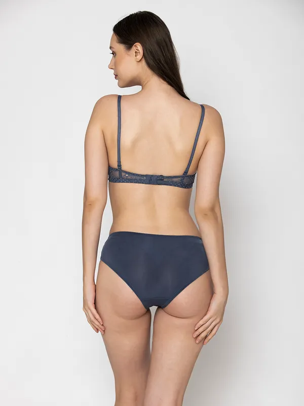 Slate_Grey_Lightly_Padded_Chantilly_Lace_Set