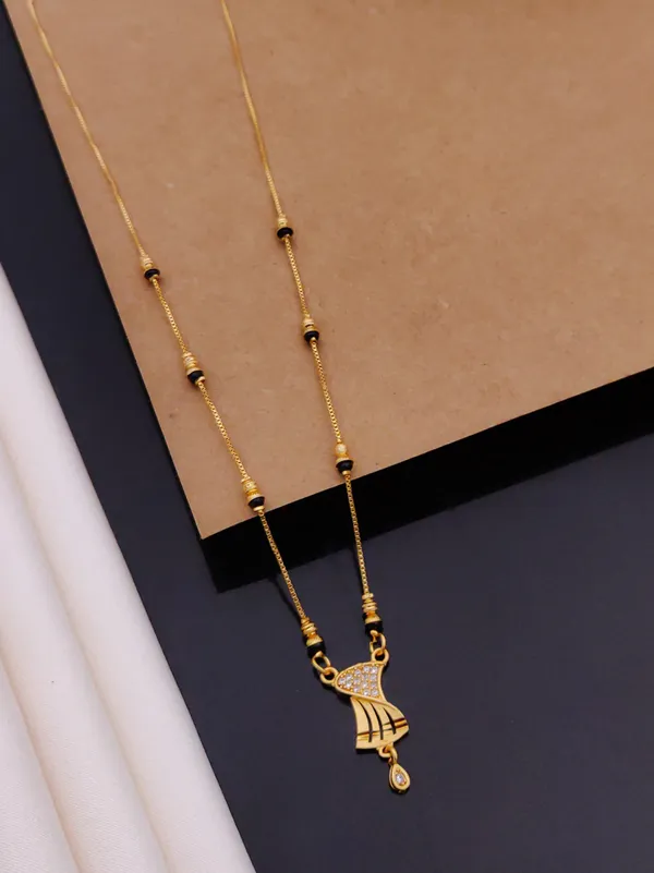 Hina_Micro_Gold_Plated_Short_Mangalsutra_Dokiya_For_women