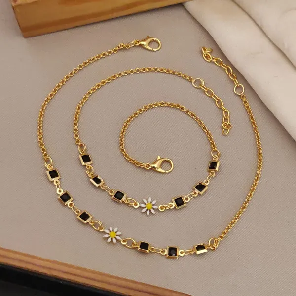 Gold_Classic_Minimal_Gold_Box_Chain_High_Gold_Plated_Anklet_For_women