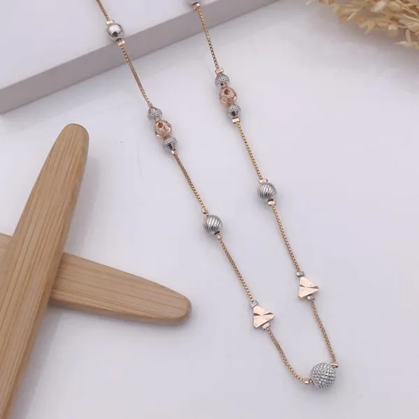 Rose_Gold_Elegant_3-Tone_Anti-Tarnish_Chains_Timeless_Style_&_Durability_For_women