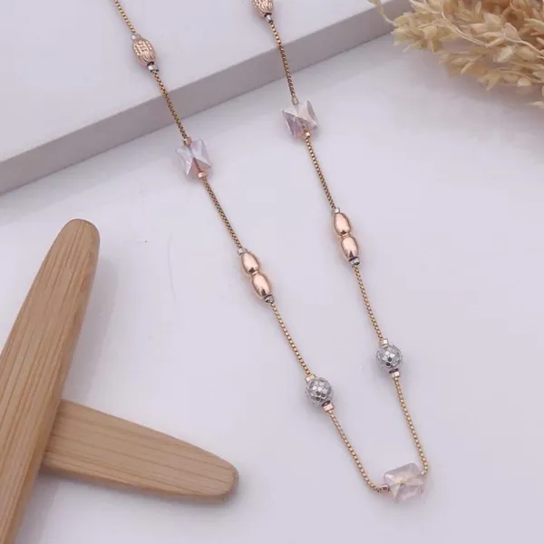 Rose_Gold_Elegant_3-Tone_Anti-Tarnish_Chains_Timeless_Style_&_Durability_For_women