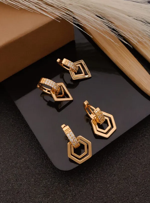 Rose_Gold_Plated_Earring_combo_of_2_pair_(Triangle_and_Hexagon_Shaped)