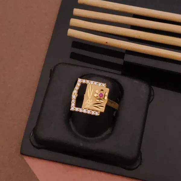 Gold_Dazzling_Adjustable_Diamond_Ring_Anti-Tarnish_&_Perfect_for_Gifting_For_women