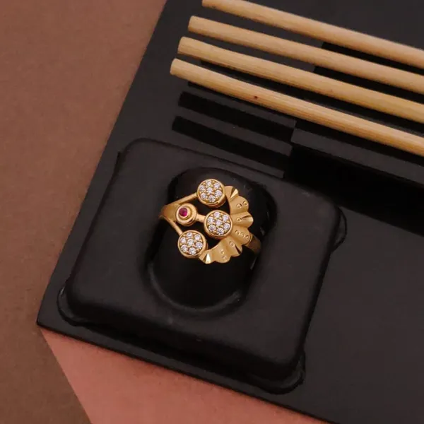 Gold_Dazzling_Adjustable_Diamond_Ring_Anti-Tarnish_&_Perfect_for_Gifting_For_women
