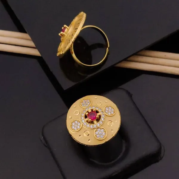 Gold_Dazzling_Adjustable_Diamond_Ring_Anti-Tarnish_&_Perfect_for_Gifting_For_women
