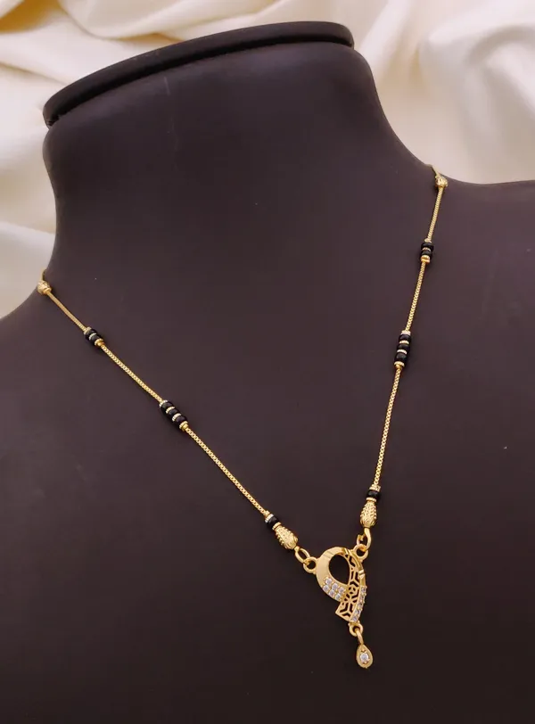 Shivangi_Micro_Gold_Plated_Short_Mangalsutra_Dokiya_For_women