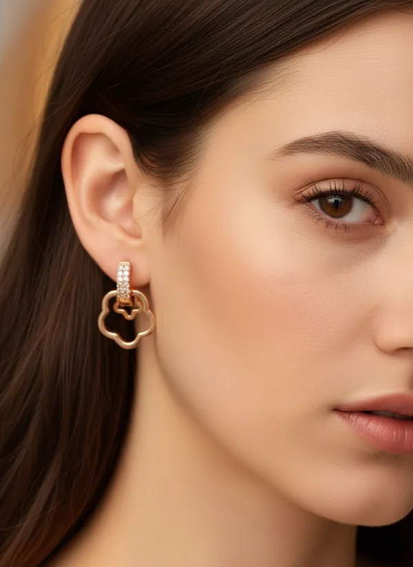 Rose_Gold_Plated_Earring_combo_of_2_pair_(Flower_and_Square_Shaped)