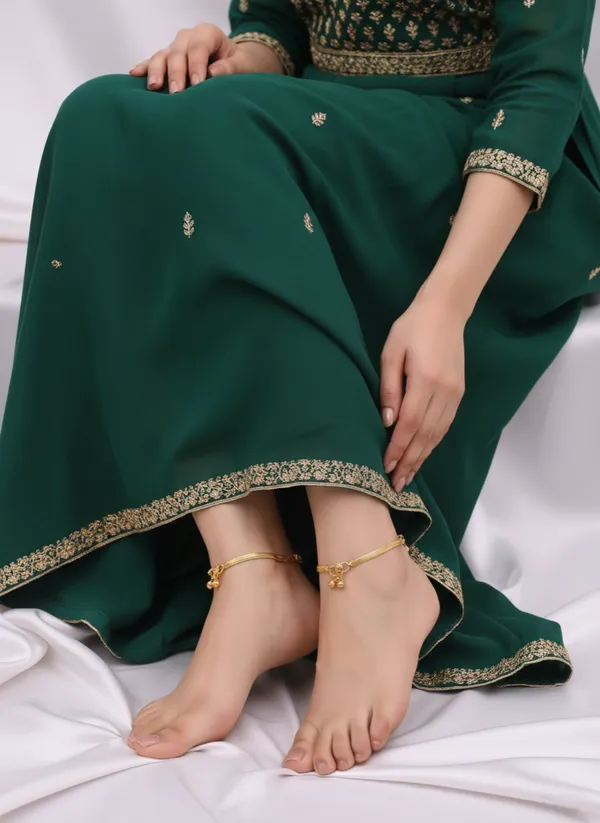 Yashvi_Snake_design_Gold_Plated_Anklets_For_women