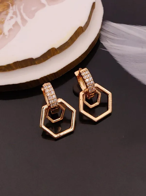 Rose_Gold_Plated_Earring_combo_of_2_pair_(Square_and_Hexagon_Shaped)