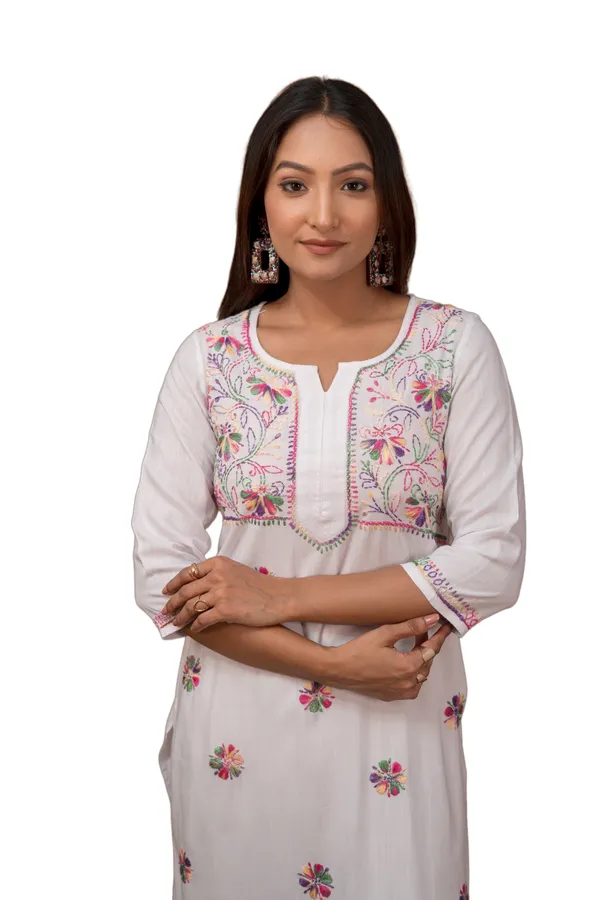 Multicolor_Chikankari_on_White_Kurti_for_Women