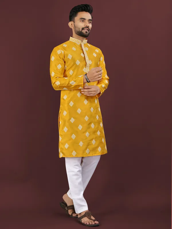 Yellow_Polyester_Printed_Kurta_For_Men
