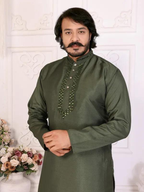 Couple_Combo_Men's_Kurta_&_Women_Saree_