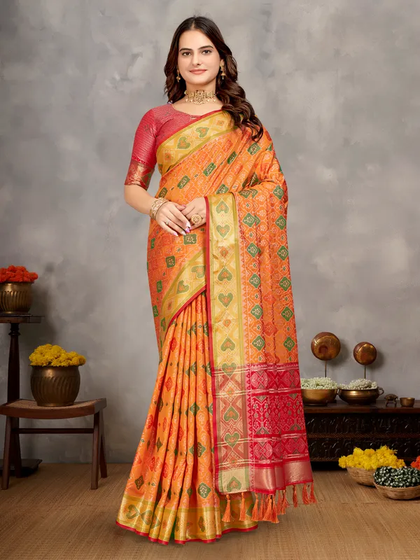Men's_Kurta__Koti_&_Women_Saree