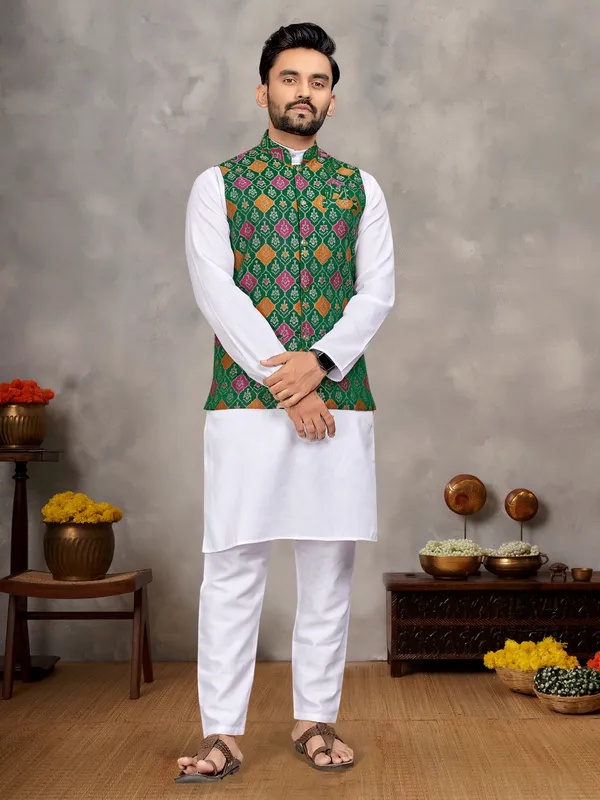 Men's_Kurta_+_Koti_&_Women_Saree
