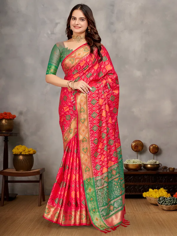 Men's_Kurta_+_Koti_&_Women_Saree