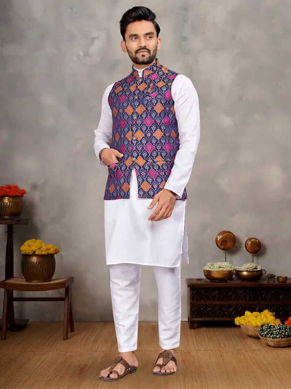 Men's_Kurta_+_Koti_&_Women_Saree