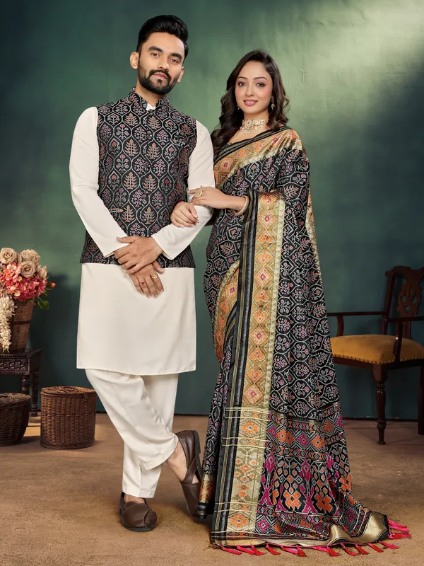 Men's_Kurta_+_Koti_&_Women_Saree_